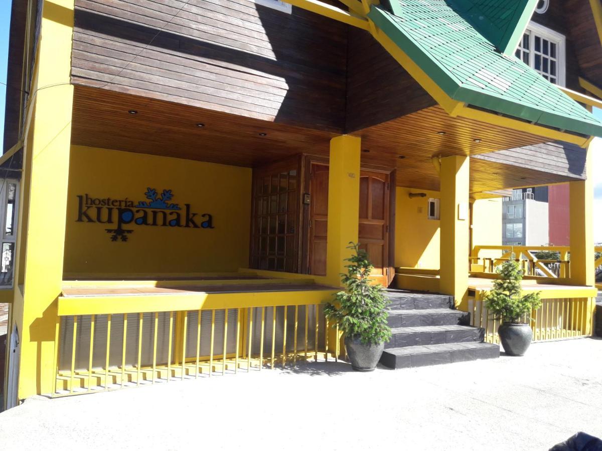 Hosteria Kupanaka Hotel Ushuaia Exterior photo