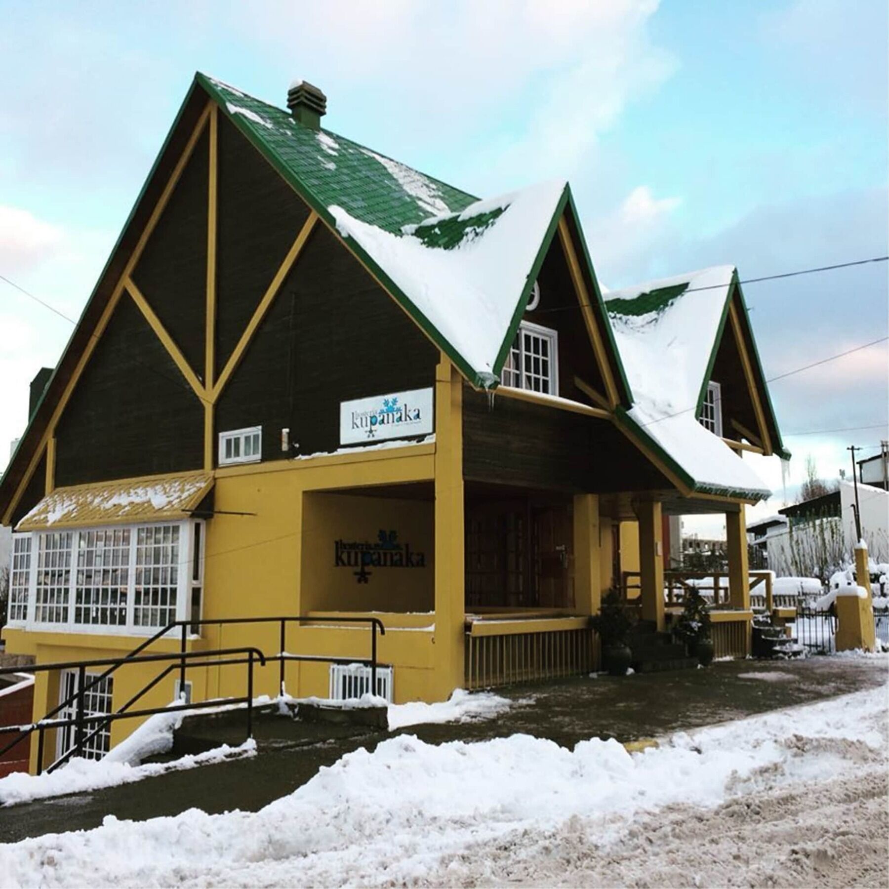 Hosteria Kupanaka Ushuaia Exterior photo